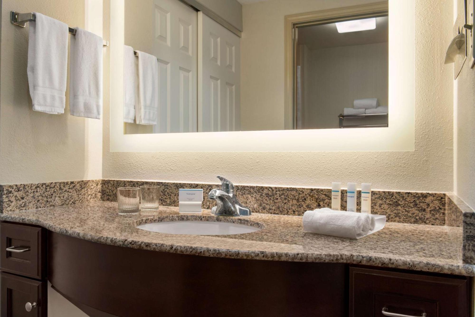 Homewood Suites By Hilton Charleston - Mount Pleasant Exterior photo